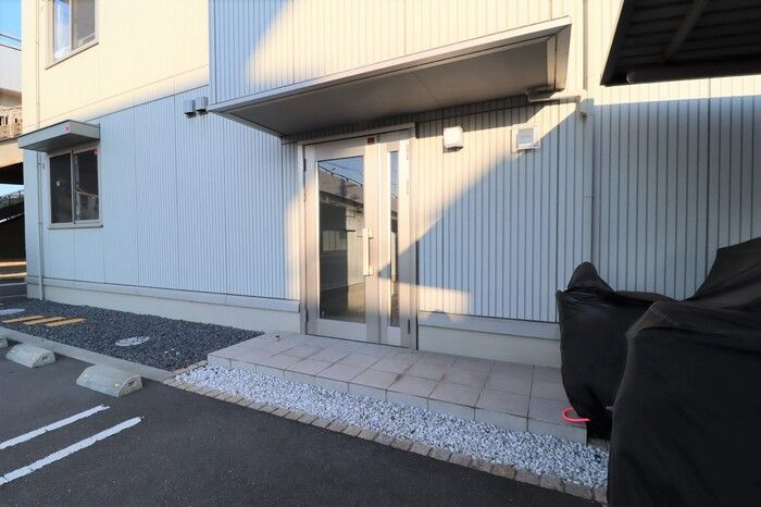 メナージュのエントランス