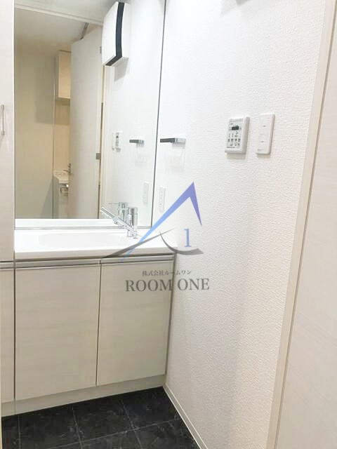 クレイシア秋葉原ＥＡＳＴの洗面所|洗面台です。