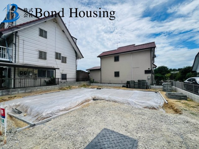 敷地45坪・お車並列２台駐車可・広い庭付き・南別府　限定１棟の駐車場