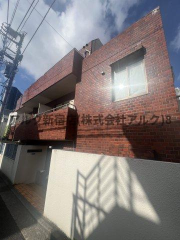 スカイコート新宿