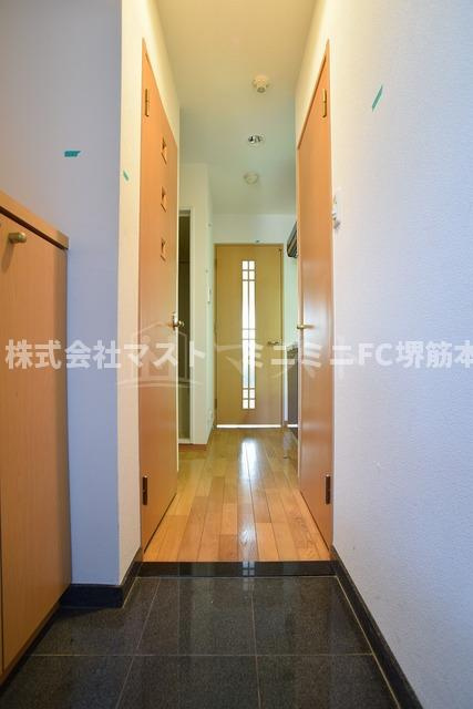 ジュネーゼ梅田北プラウディアの玄関