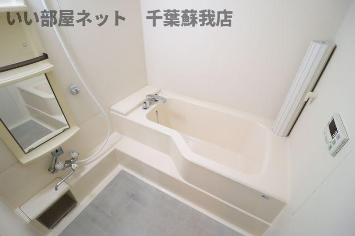 ウィステリアおゆみ野　Ｆの浴室|落ち着いた空間のお風呂です