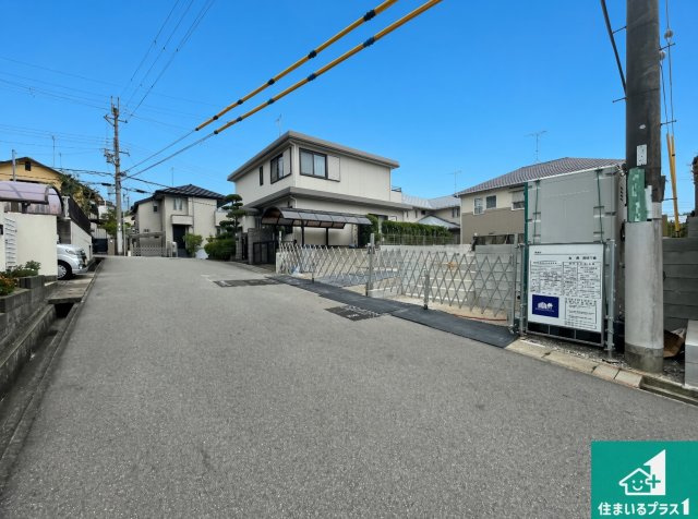 神戸市北区惣山町　新築一戸建ての前面道路含む現地写真|周辺は落ち着いた街並みの住宅地！子育てがしやすい住環境です！まだ未完成ですが、現地でしかわからない事もございます。是非一度ご覧ください。