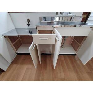 木賀本郷町南戸建てのキッチン