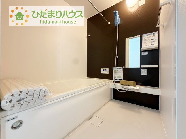 【浴室】 | つくば市東光台2期　新築戸建　2号棟 | 大人が足を伸ばしても十分な広さ！一人でゆっくりくつろぐ時間も大切です！