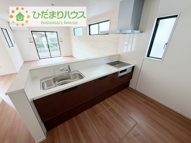 【キッチン】 | つくば市東光台2期　新築戸建　2号棟 | 料理をしながらでも、ご家族との会話を楽しめる対面式キッチン♪