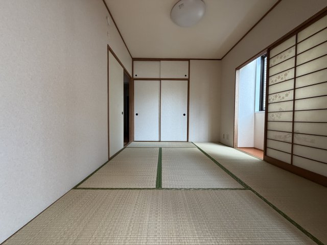 NICアーバンハイム保土ヶ谷102（リユース）の和室|畳の上でゆっくりとくつろげる和室です