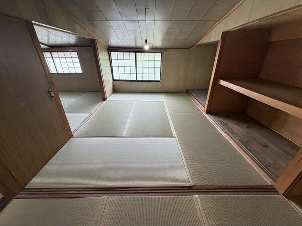 茨木市東福井3丁目戸建のバルコニー