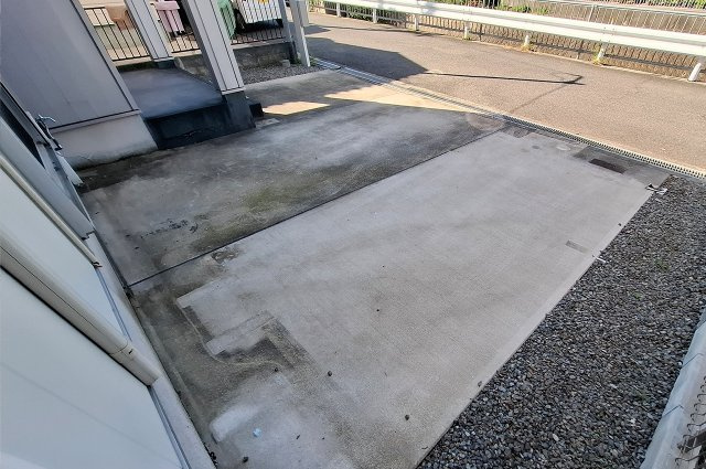 岸和田市加守町4丁目の駐車場|駐車スペース