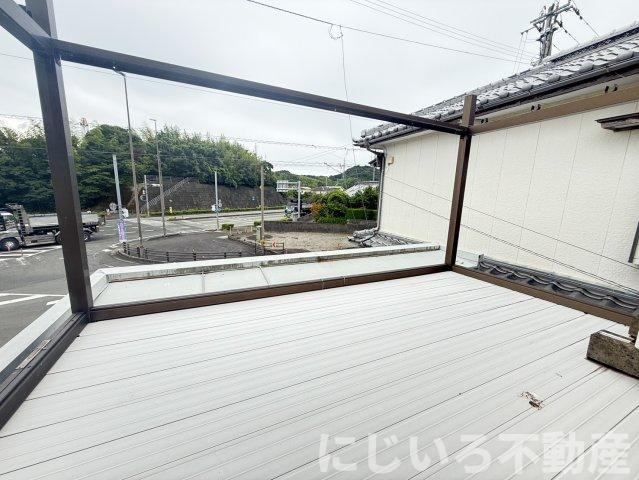 阿南市津乃峰町中分の一戸建てのバルコニー
