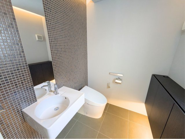 白水台6丁目戸建のトイレ|シンプルで使いやすいトイレです