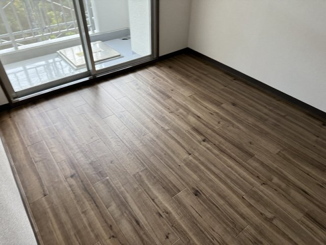 プリオーレ美山台壱番館の洋室