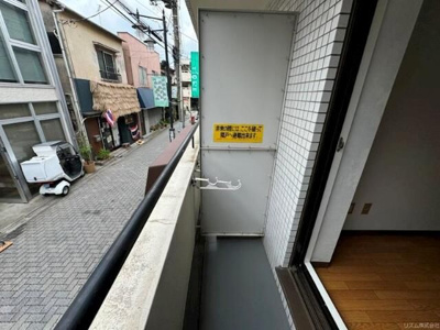 【バルコニー】
