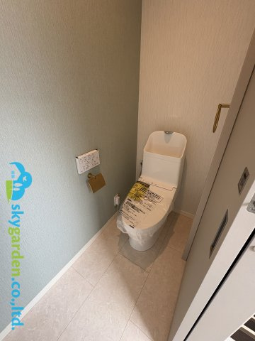 茅ヶ崎市松浪２丁目　中古戸建のトイレ|落ち着いたトイレです