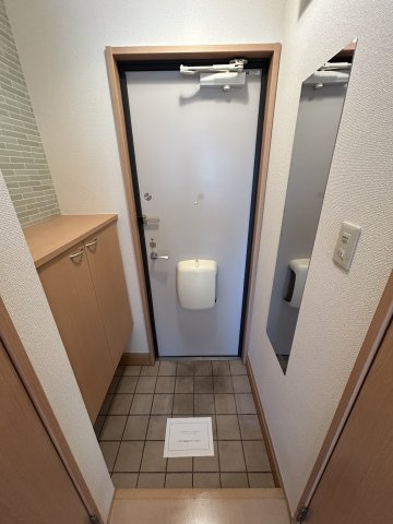 すみれハウスの玄関