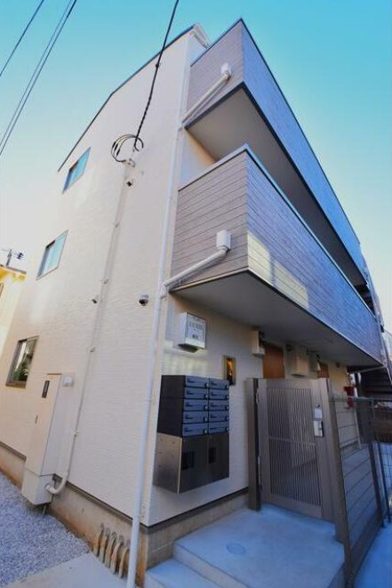 ラクシス柳沢の外観