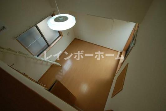 ピュア氷川台二番館のその他