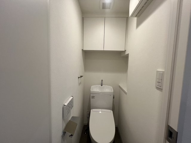 SYFORME SHINKOYASUのトイレ|※同タイプ参考写真です（カラータイプが異なる場合がございます）