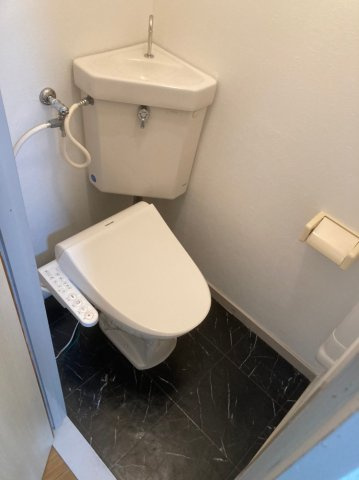 フォーサイト二日市西Reviveのトイレ|ゆったりとした空間のトイレです