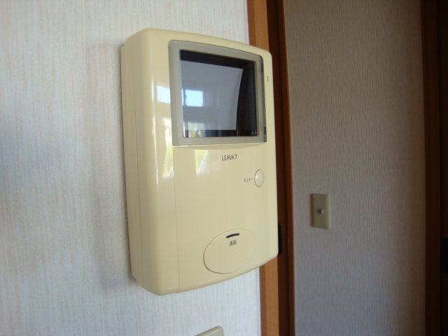 ベルメゾンきららⅡの内装|カメラ付インターホン