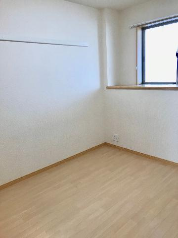 ソレイユ松香台の内装|洋室