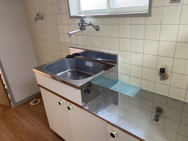 国分ハイツＡ棟・Ｂ棟のキッチン|同建物別部屋 現況優先