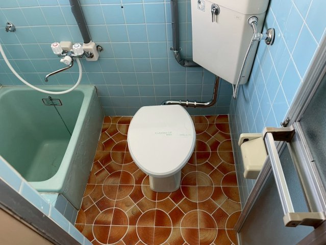 ミネルヴァ太宰府のトイレ|落ち着いた色調のトイレです