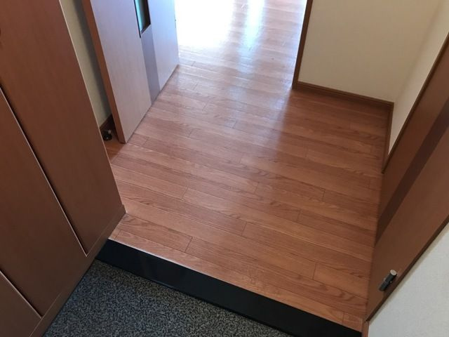 オータム　めぐみの玄関