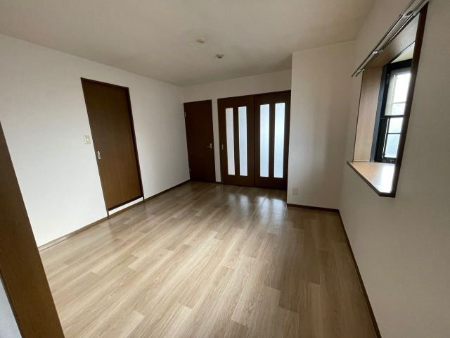 アルシオン壱番館の居間・リビング