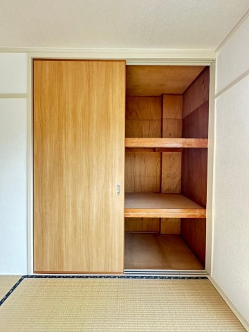 太陽ハイツの収納