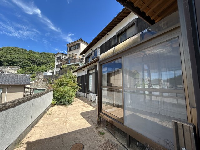 門司区庄司町　中古住宅の庭