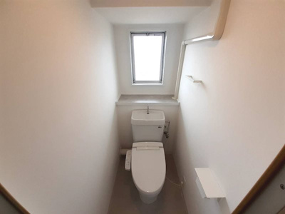 【トイレ】 | ベルヴィタウン京都伏見 | シンプルで使いやすいトイレです