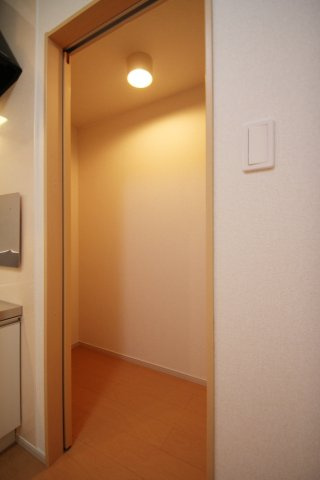 宗像市田久６丁目のアパートの収納