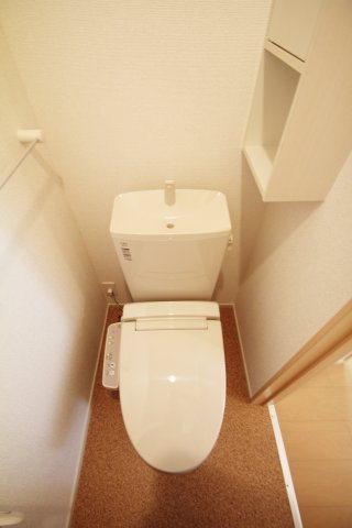 宗像市田久６丁目のアパートのトイレ