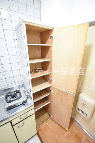 アベニュー西住之江の収納