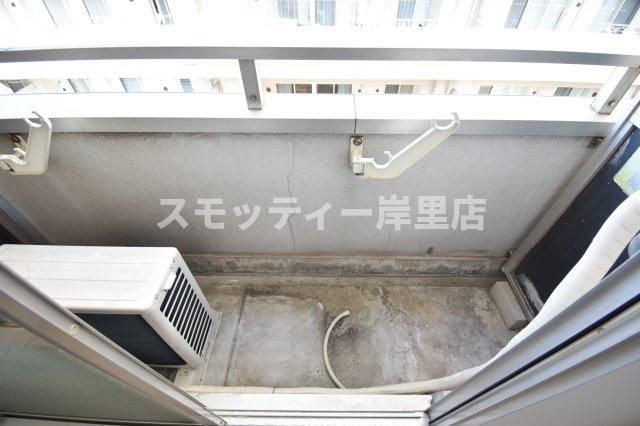 アベニュー西住之江のバルコニー