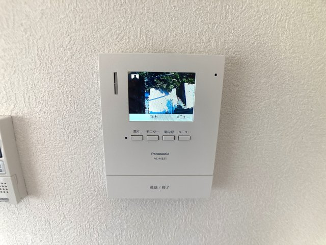 上池田3丁目貸家Ⅱのセキュリティ|録画機能付きのモニターフォンを採用
