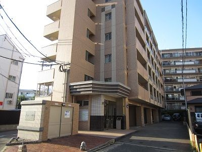 福岡市南区三宅３丁目の賃貸マンション