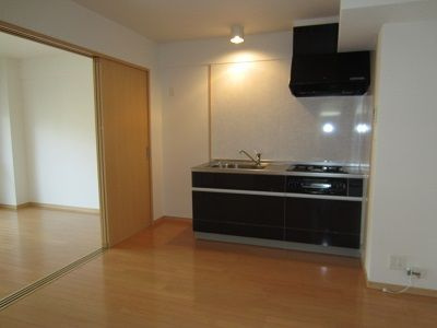 福岡市南区三宅３丁目の賃貸マンションのキッチン