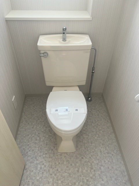 アライビルのトイレ|コンパクトで使いやすいトイレです