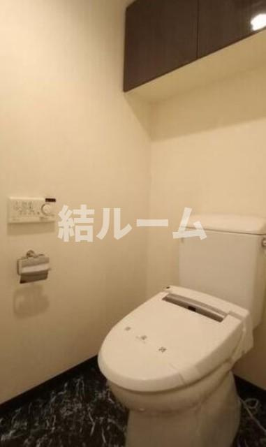 板橋区宮本町の賃貸マンションのトイレ
