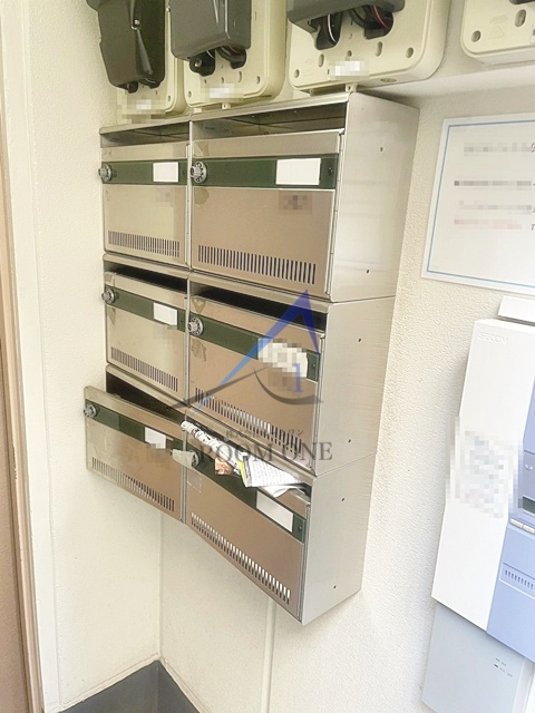 新日本パレス小伝馬町のその他共用部分|集合ポストです。