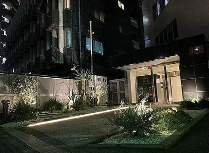 アパートメンツ元麻布のエントランス