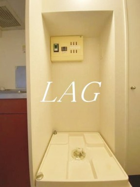 【設備】 | Ｆｌａｔ浦和 | 室内洗濯機置き場です。
