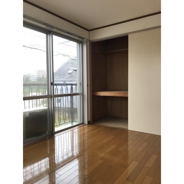 武蔵関マンション３号棟の収納