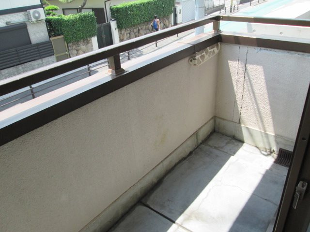 【バルコニー】
