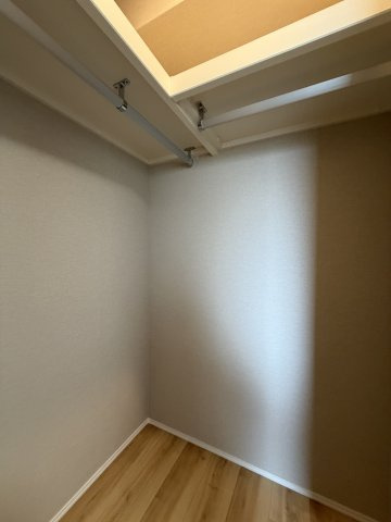 サニーコート東中野の収納|ウォークインクローゼット
