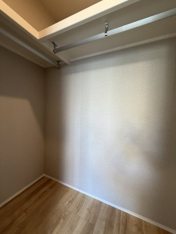 サニーコート東中野の収納|ウォークインクローゼット
