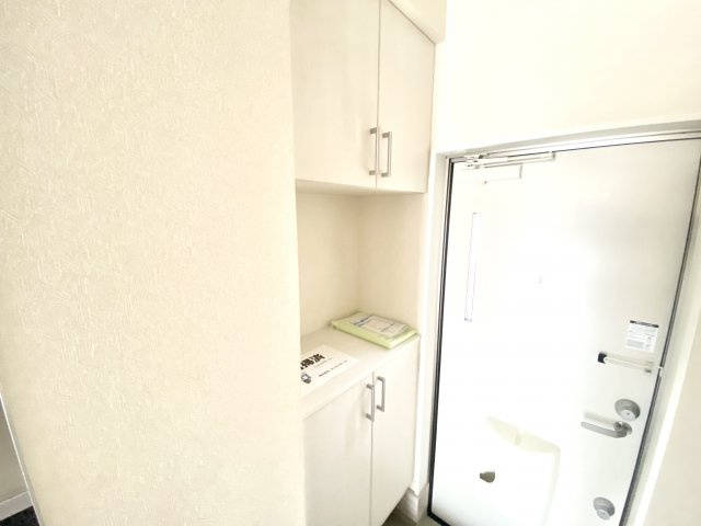 ナリトモ都賀の玄関|※別部屋参考写真