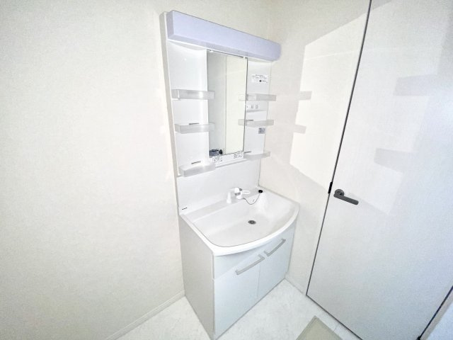 ナリトモ都賀の独立洗面台|※別部屋参考写真